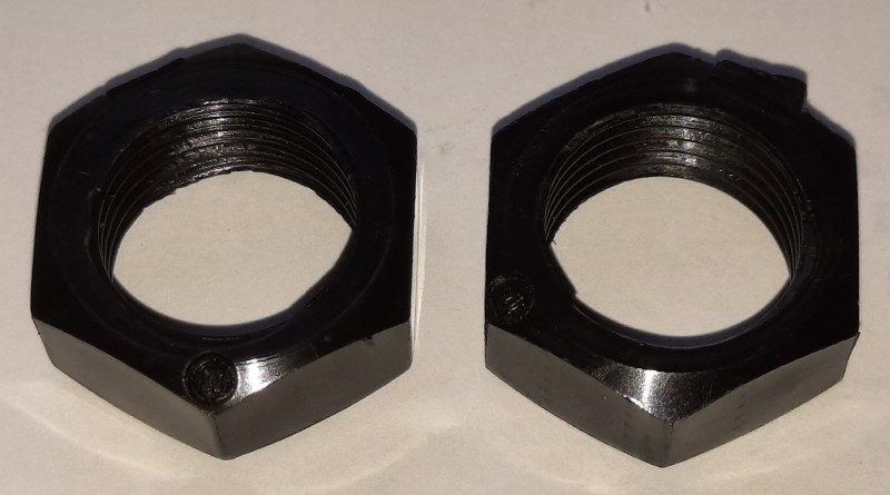 Pyyhkimen akselin mutteri