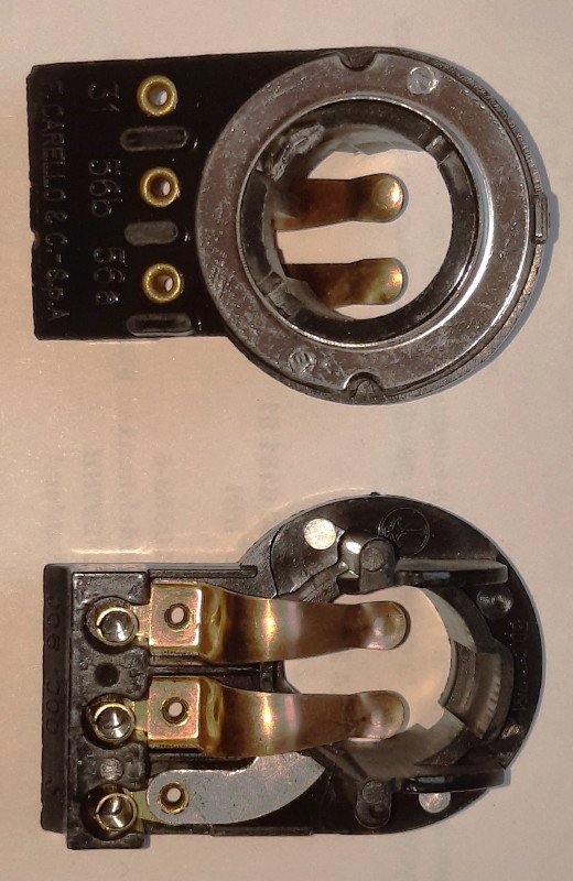 Ajovalon polttimon kanta