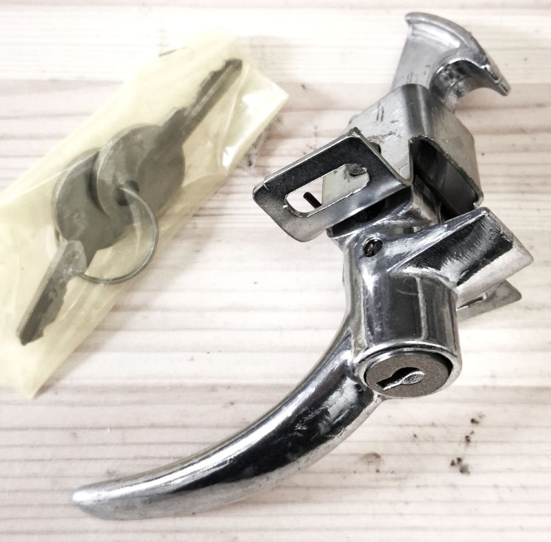 Takansi_lukko_avaimella-986119-4142587