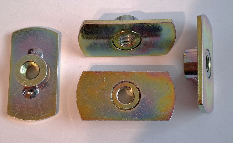 M107-1268f--Turvavy�_lattiakiinnikkeet